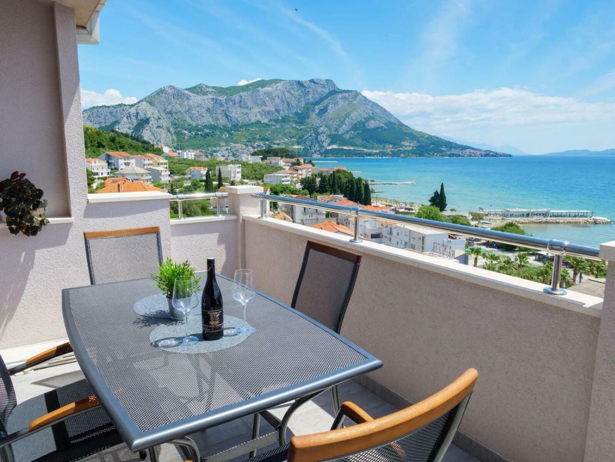 Apartmani Ticinovic Omiš Eksteriør billede