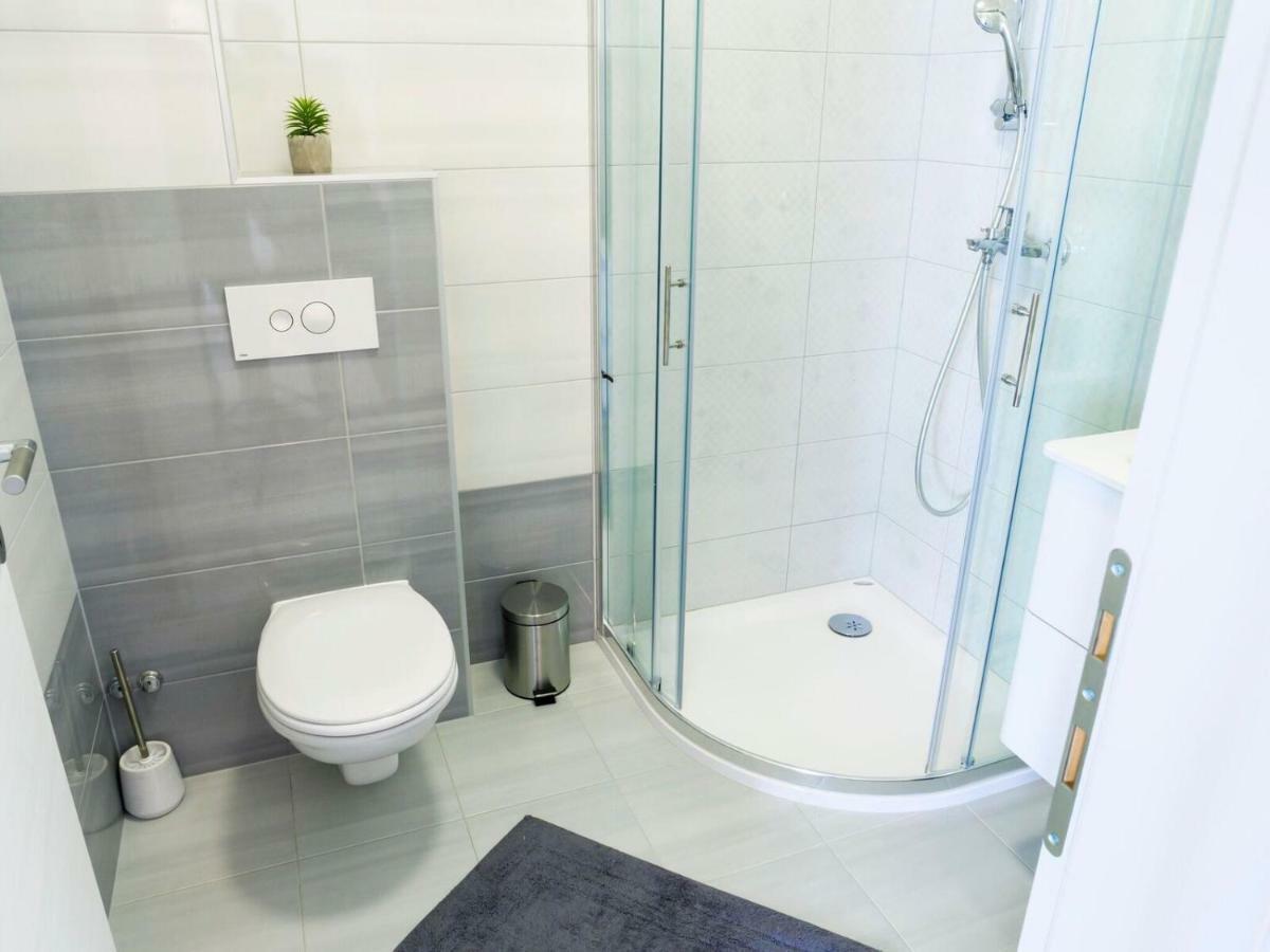 Apartmani Ticinovic Omiš Eksteriør billede